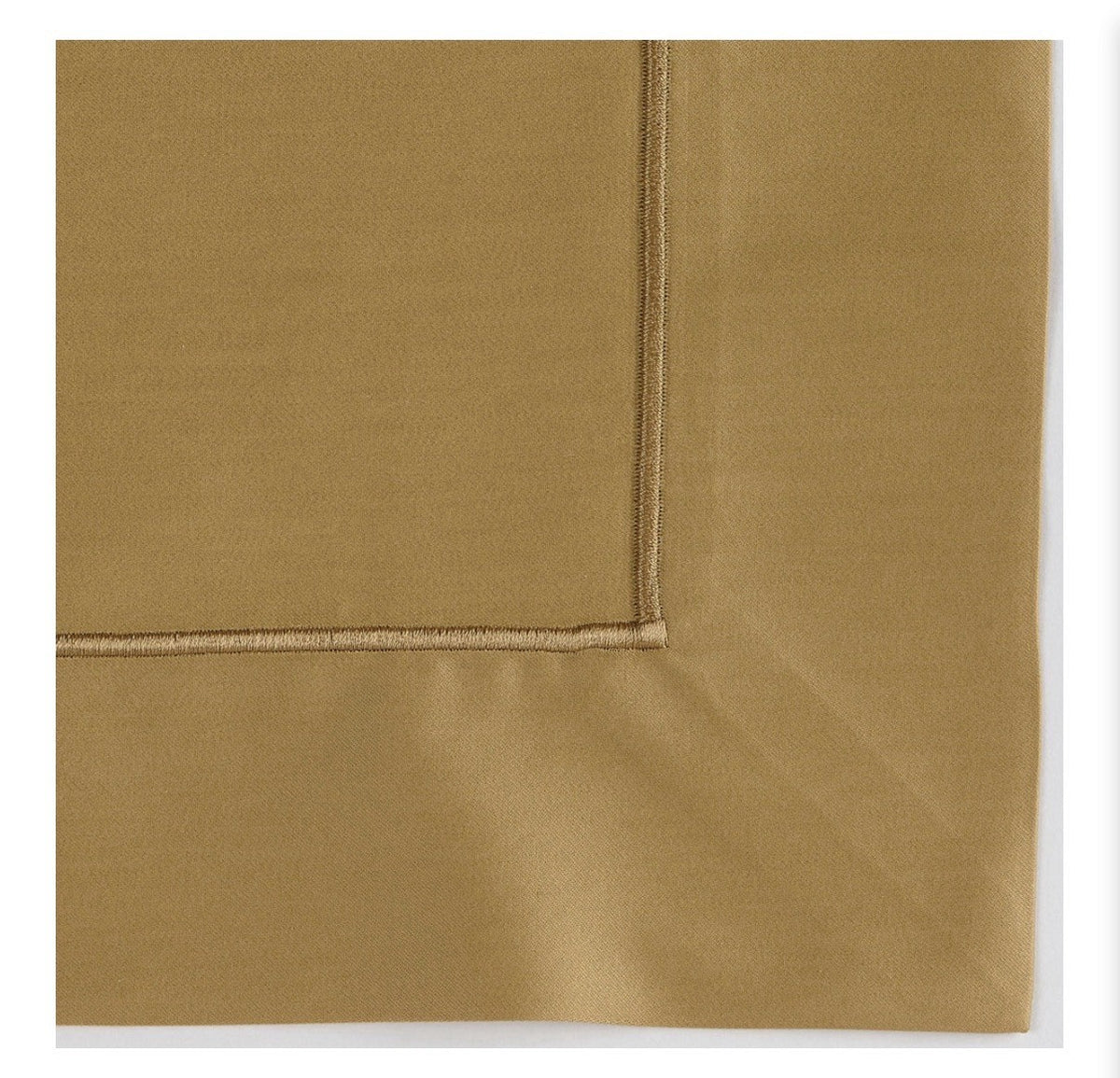 Celso De Lemos Bourdin King Flat/Miel-Gold/Sateen1