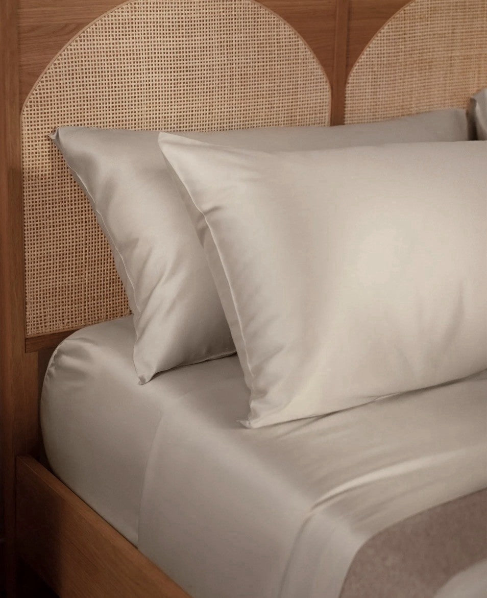 Scandia Home GINEVRA WHITE KING Sheet Set And Duvet/Made in Italy/Msrp 1299.005