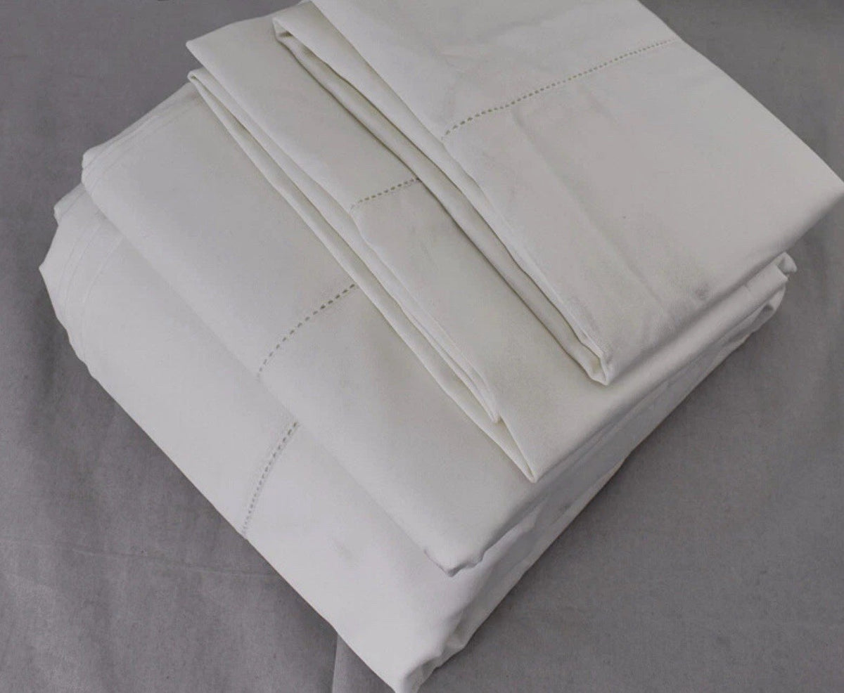 Charter Club Damask Solid 550 Thread Count KING Duvet Cover & Shams Set White1