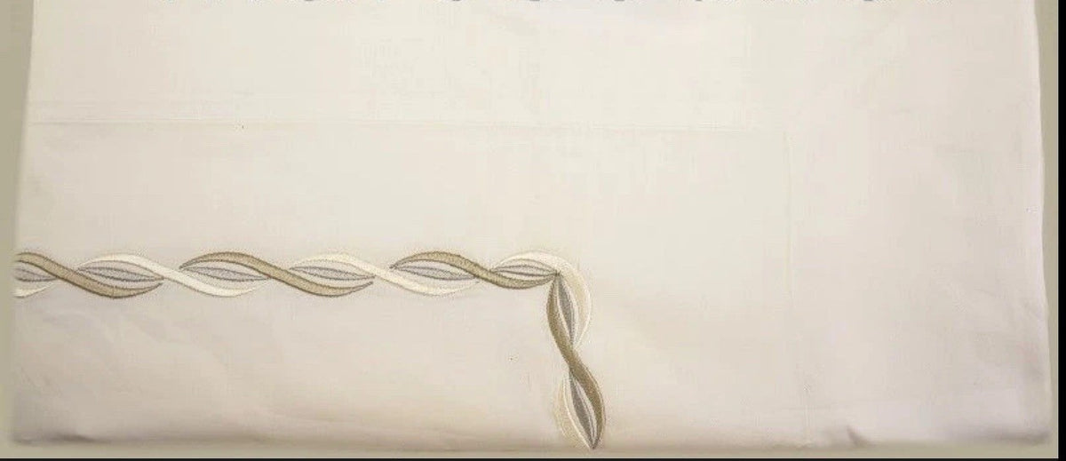 Home Treasures Cadence Embroidered Cotton Sateen QUEEN Flat Sheet White /Natural3
