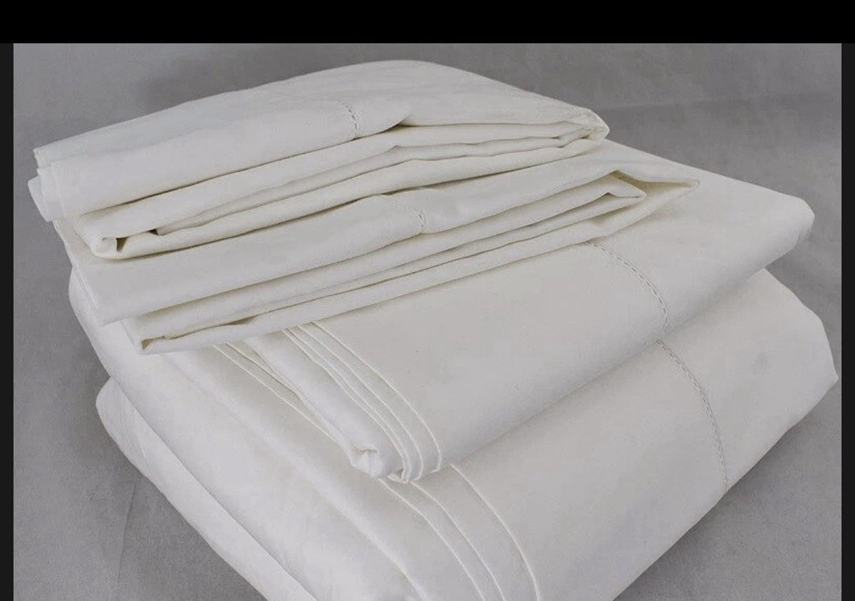 Charter Club Damask Solid 550 Thread Count KING EXTRA DEEP Sheet Set White1