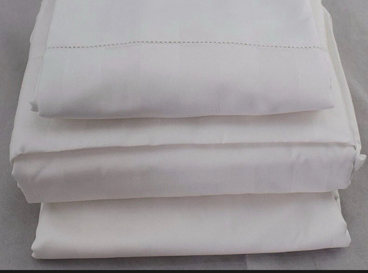 Charter Club Damask Stripe 550 Thread Count QUEEN Sheet Set White1